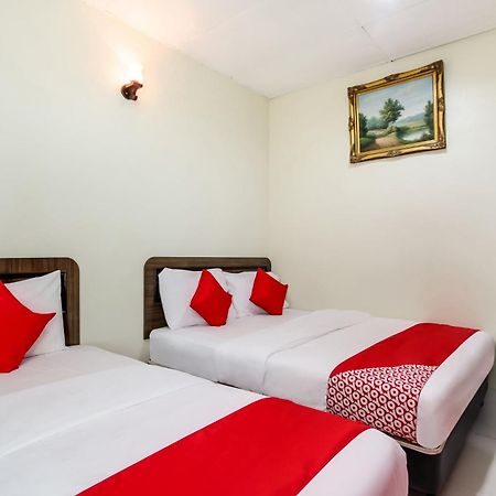 Super Oyo 89427 Kavanas Hotel טאיפינג מראה חיצוני תמונה
