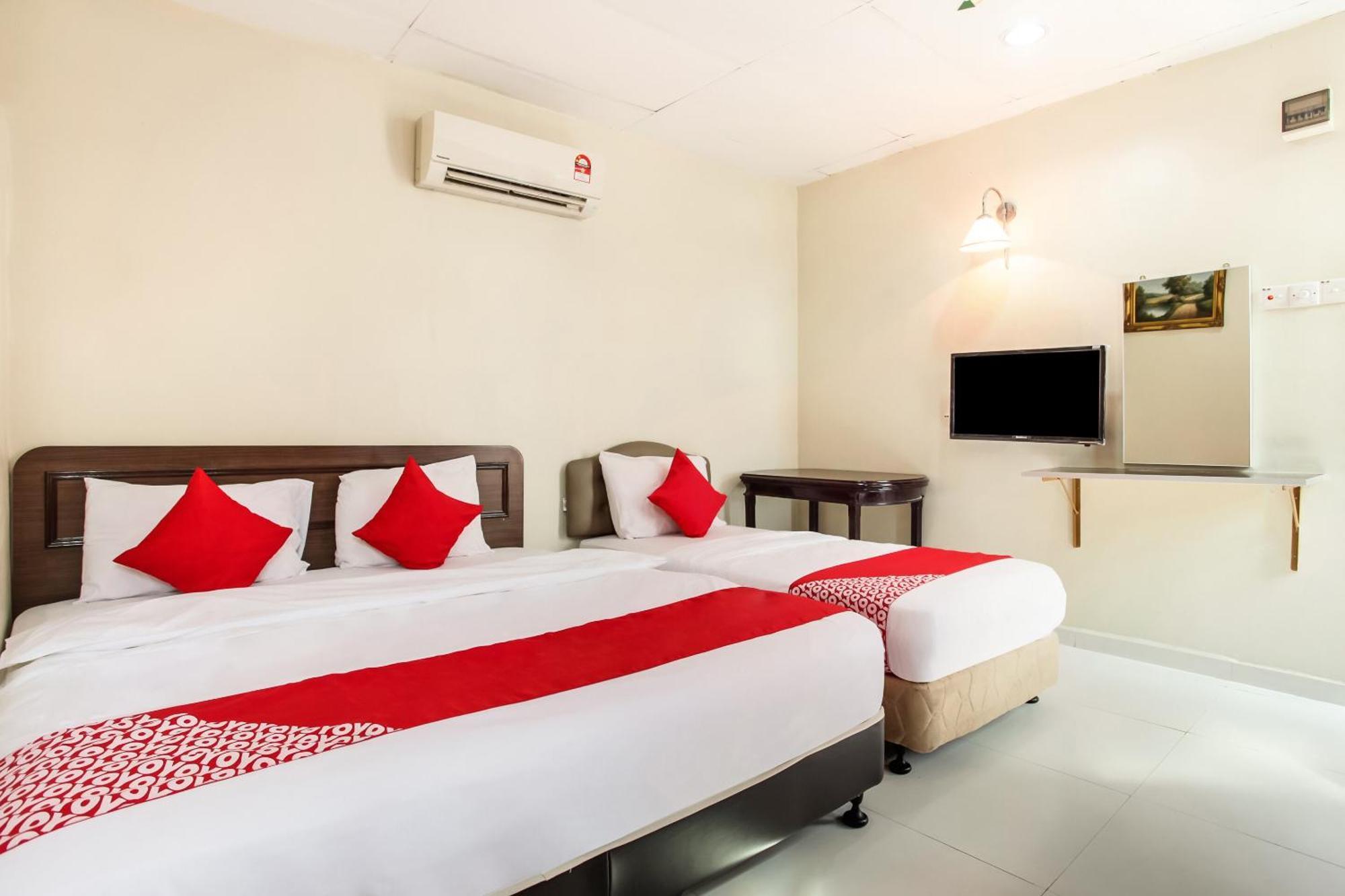 Super Oyo 89427 Kavanas Hotel טאיפינג מראה חיצוני תמונה