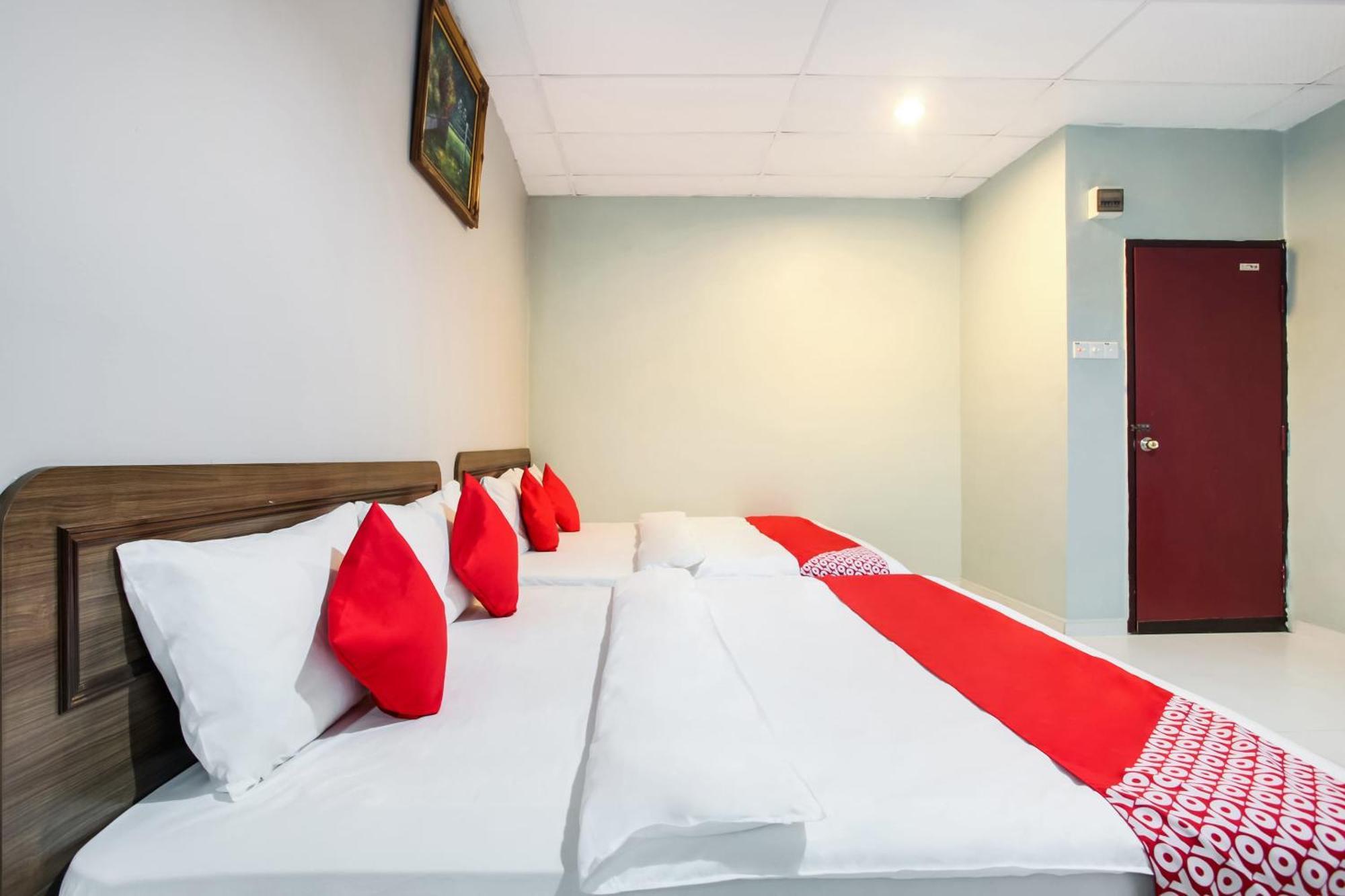 Super Oyo 89427 Kavanas Hotel טאיפינג מראה חיצוני תמונה
