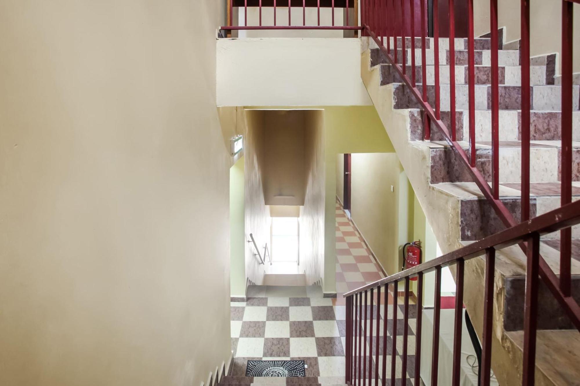 Super Oyo 89427 Kavanas Hotel טאיפינג מראה חיצוני תמונה