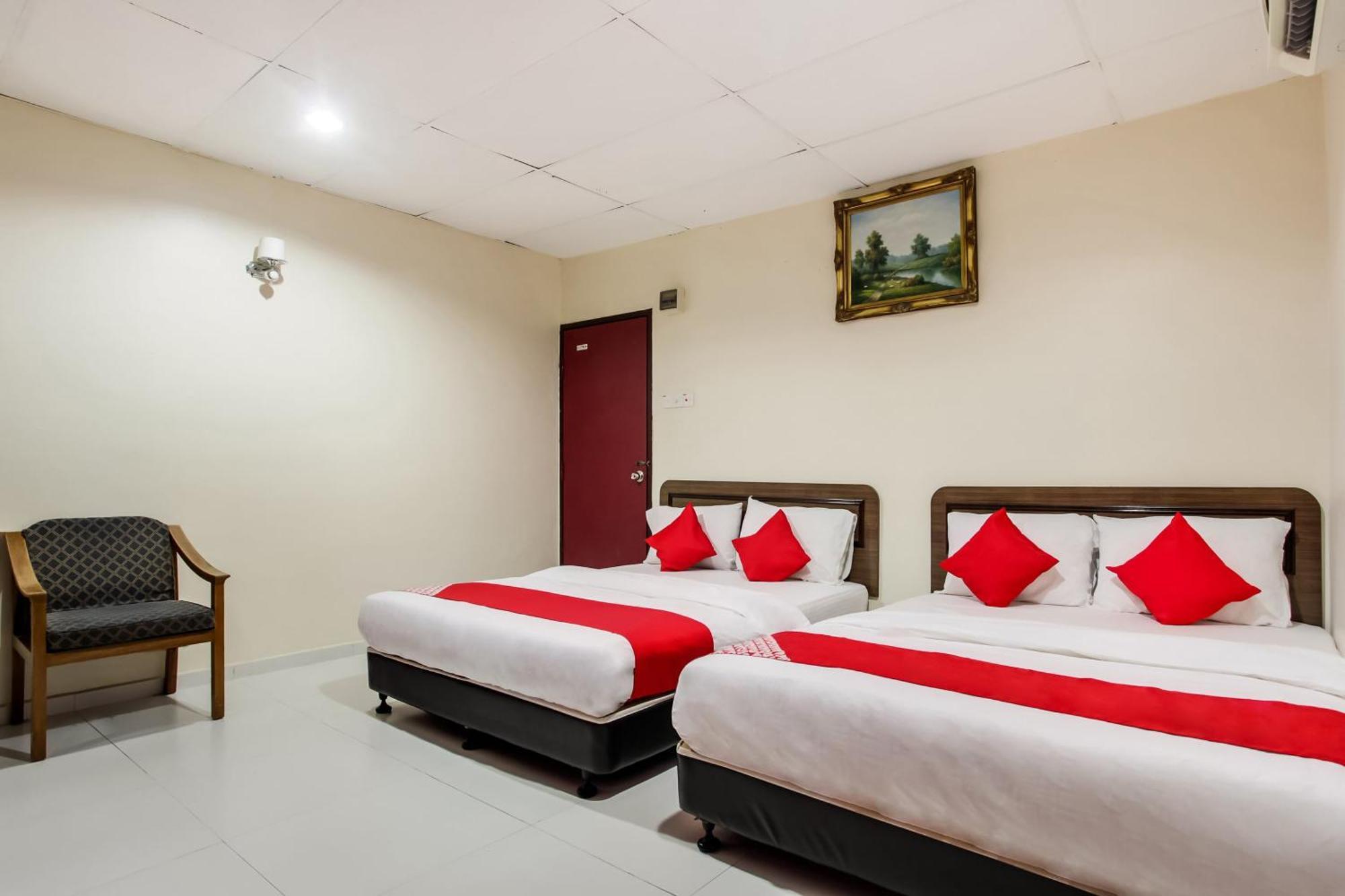 Super Oyo 89427 Kavanas Hotel טאיפינג מראה חיצוני תמונה