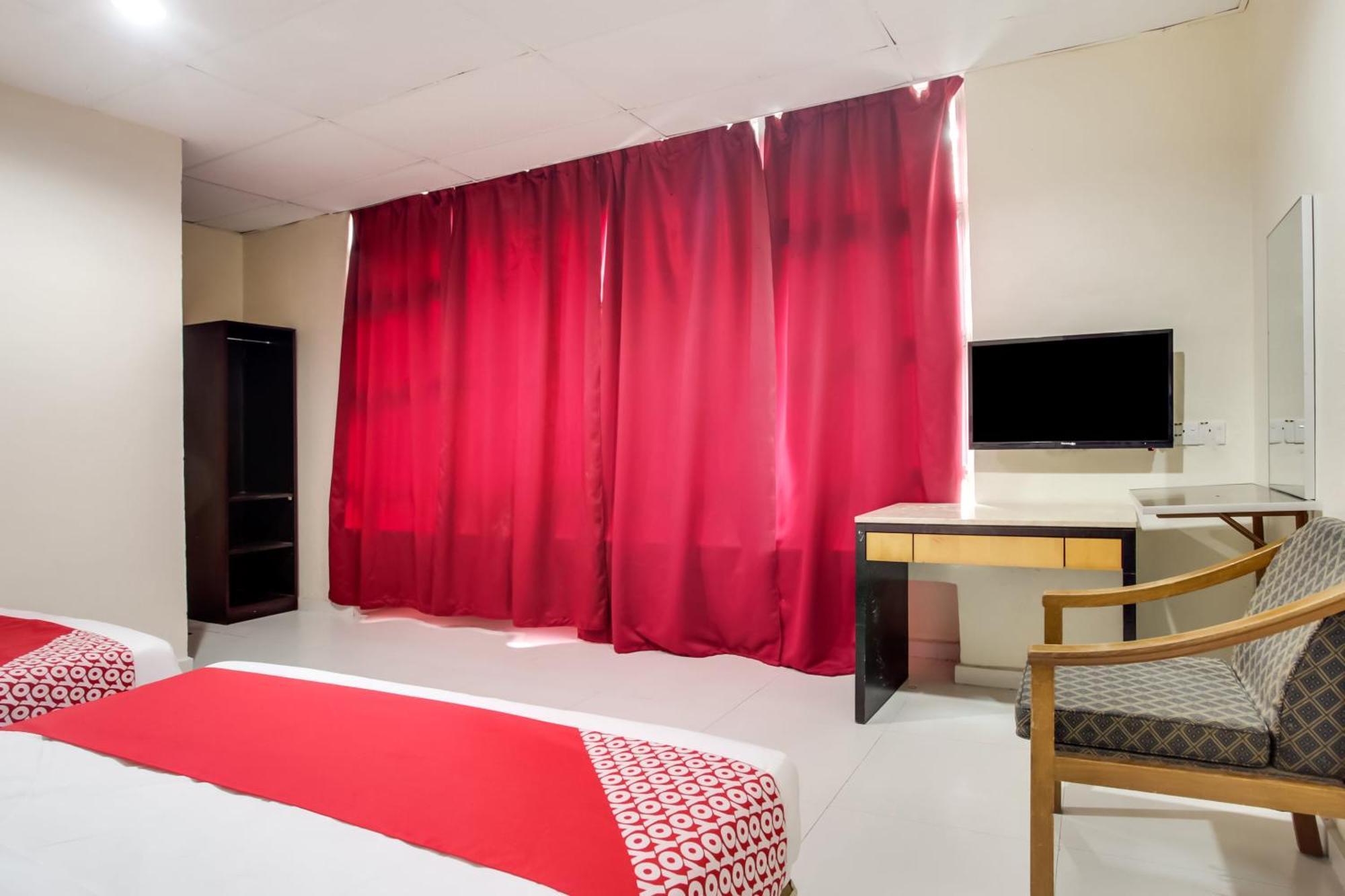 Super Oyo 89427 Kavanas Hotel טאיפינג מראה חיצוני תמונה
