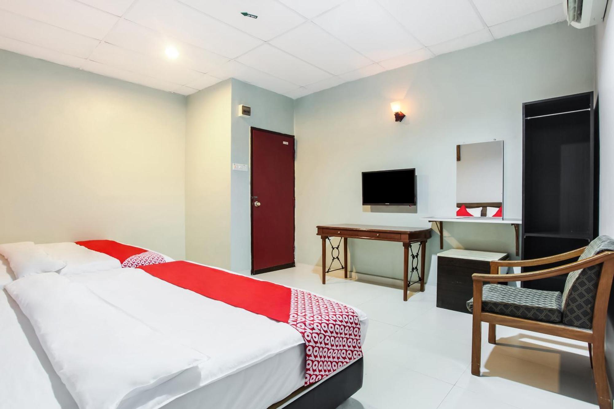 Super Oyo 89427 Kavanas Hotel טאיפינג מראה חיצוני תמונה